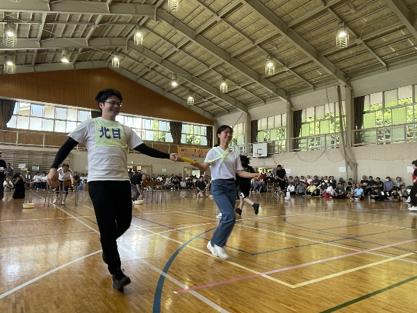 笑顔あふれる鶴巣運動会